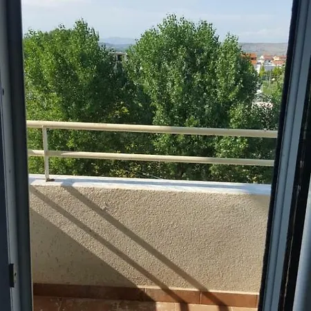 Shtepi Me Qera * Velipojë